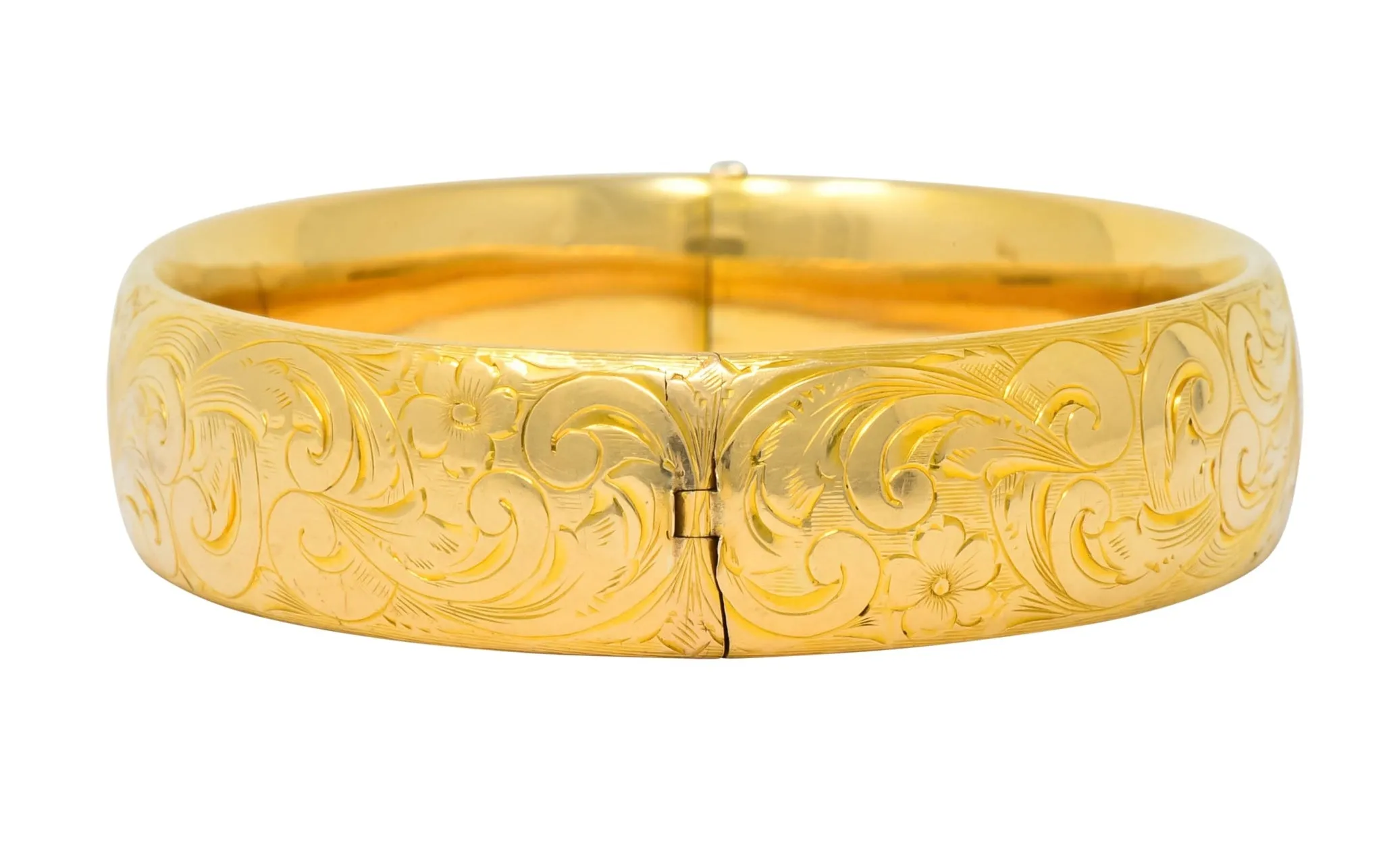 1900 Victorian 14 Karat Yellow Gold Floral Foliate Bangle Bracelet