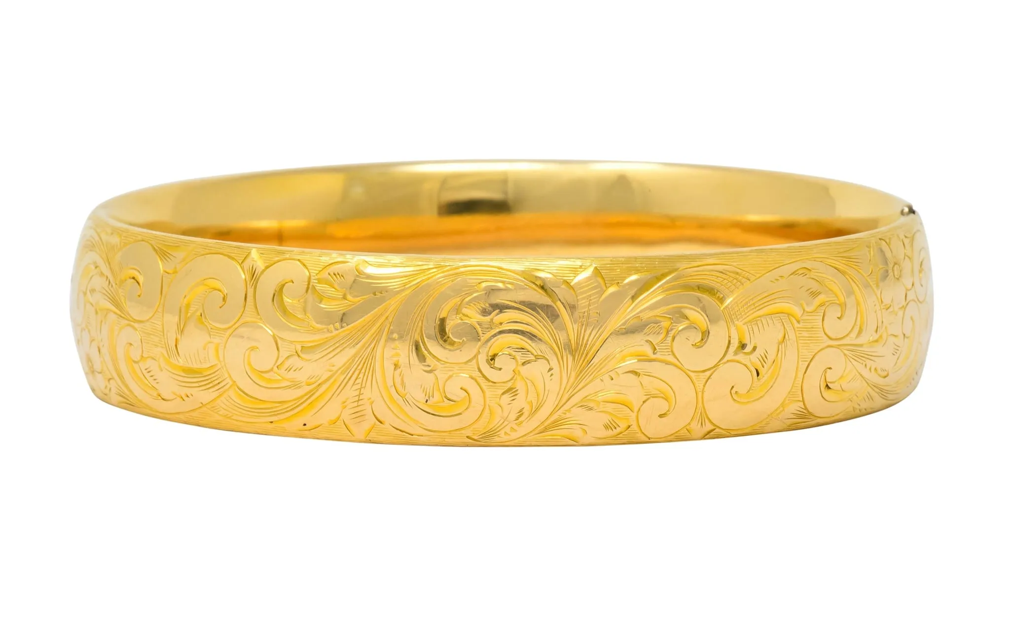 1900 Victorian 14 Karat Yellow Gold Floral Foliate Bangle Bracelet