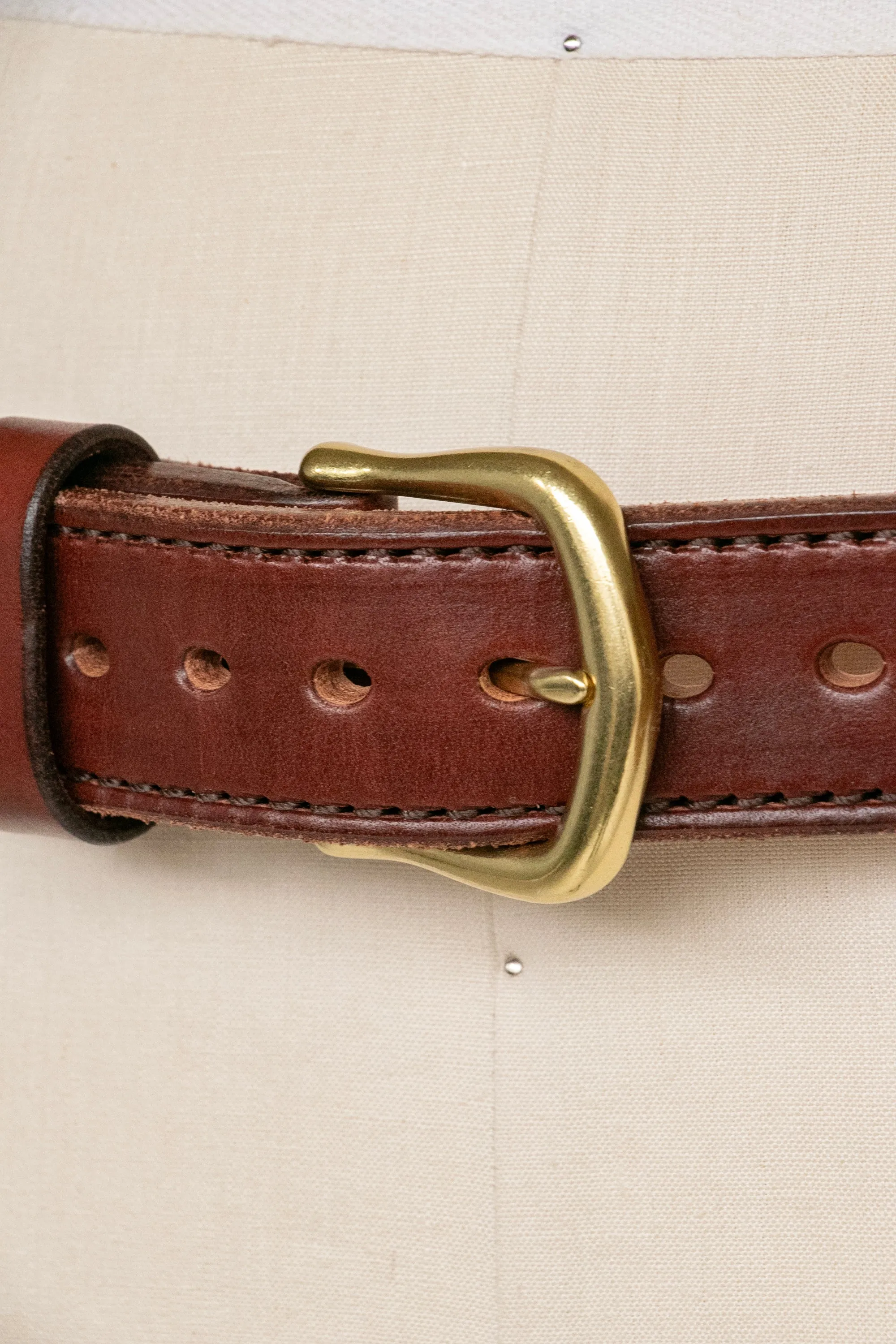 1980s Belt Thick Leather Brown Cinch Waist M/L