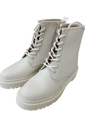 Boots 2312329-34