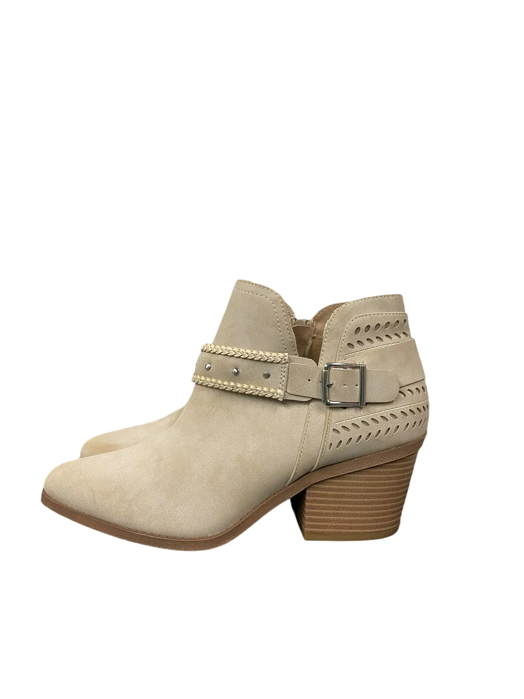 Boots Ankle Heels By Jelly Pop In Beige, Size: 9.5