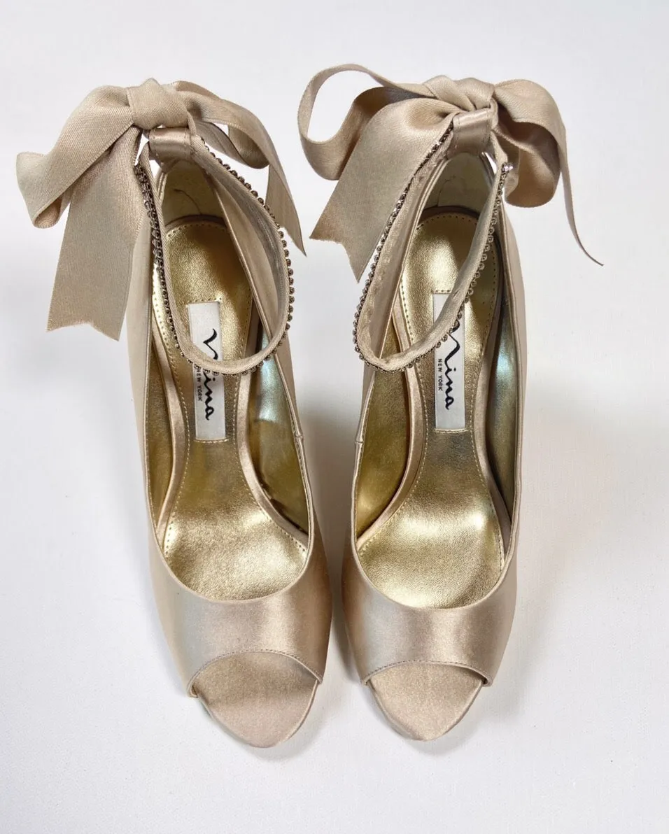 CHAMPAGNE SATIN WEDGE