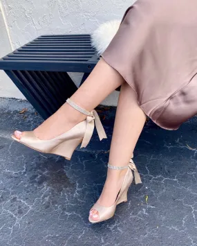 CHAMPAGNE SATIN WEDGE