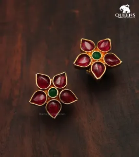 DHINDYA SIMPLE EARRINGS