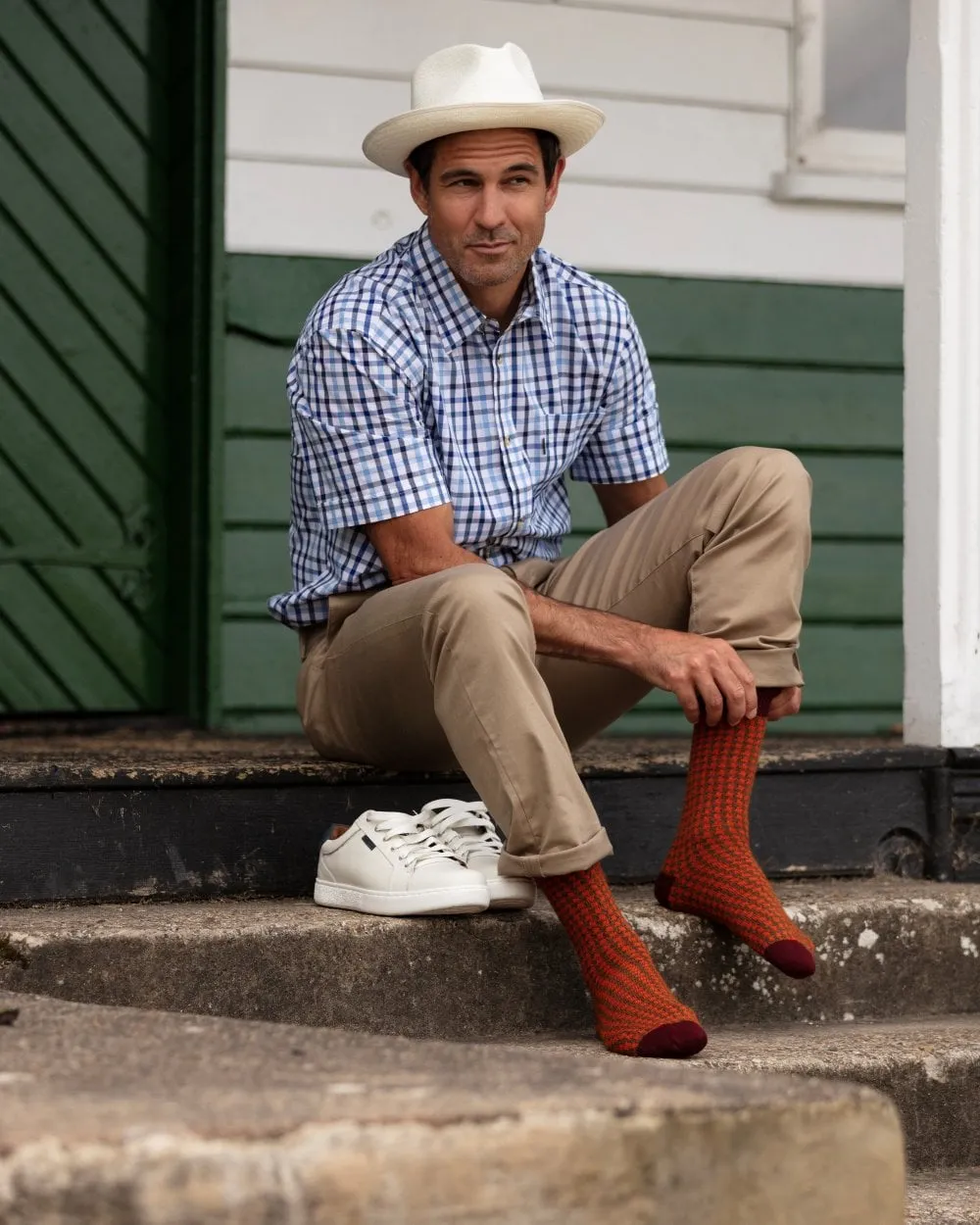 Men's Houndstooth Casual Socks - Burgundy