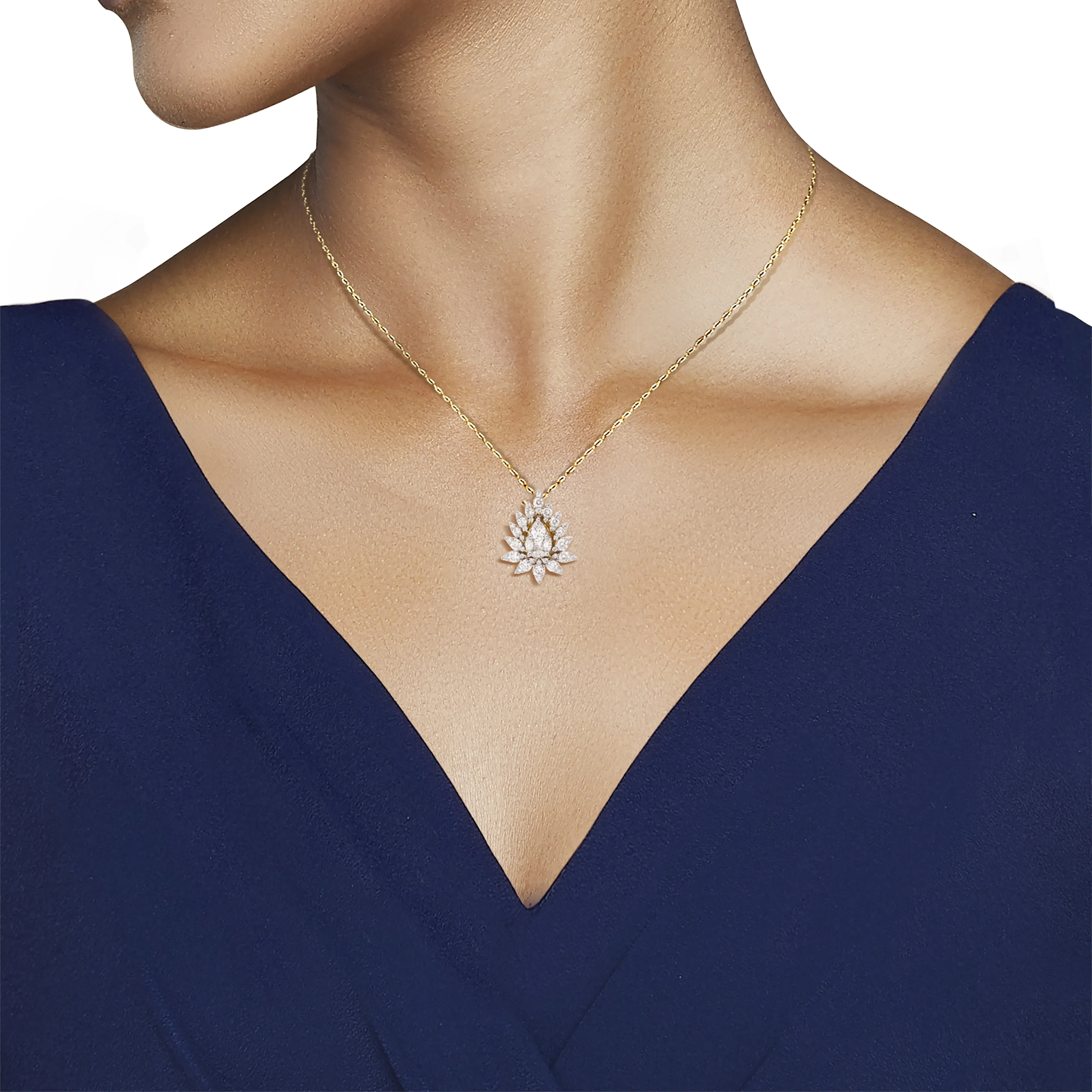 Pluma Diamond Pendant