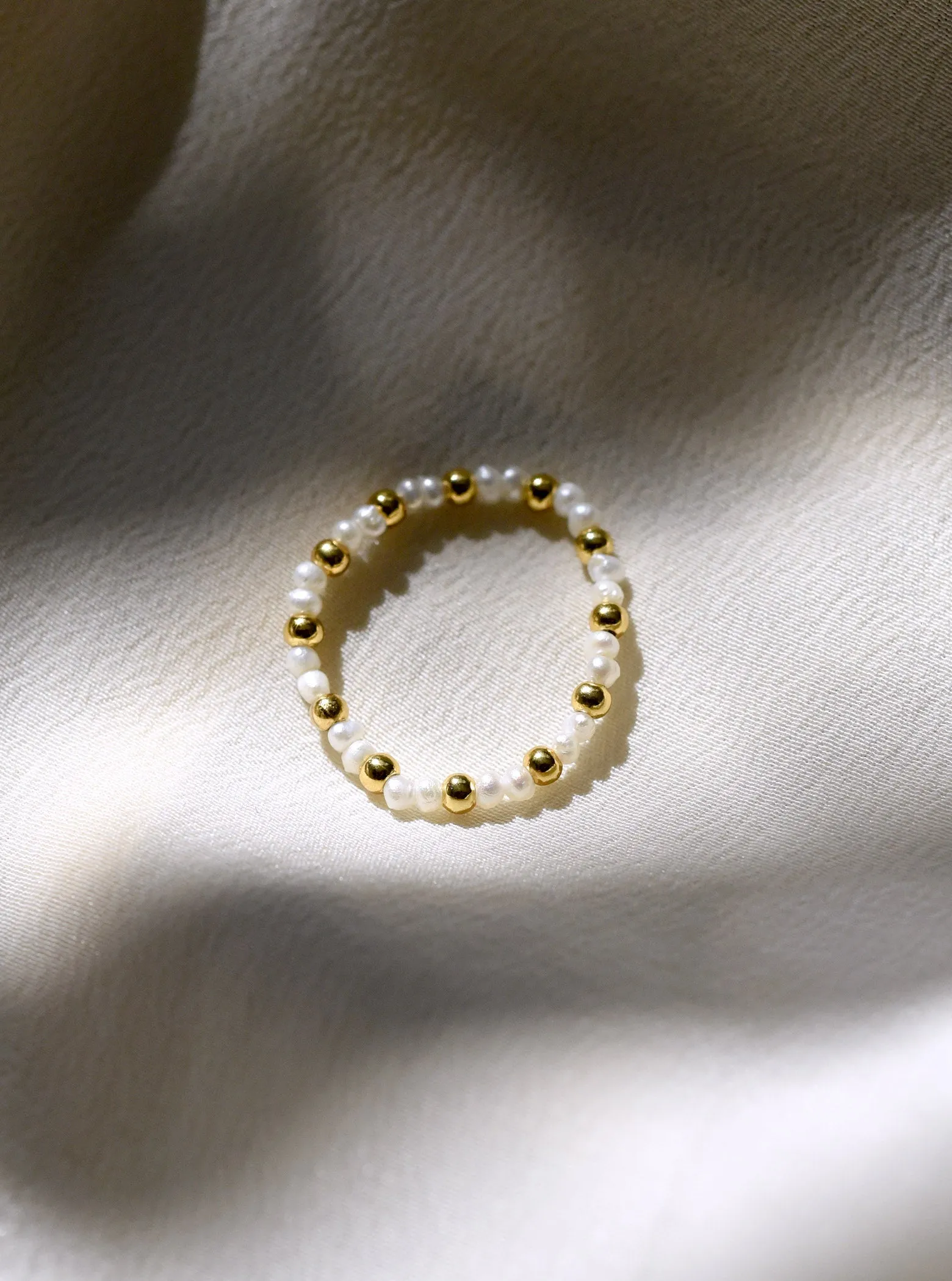 Stretchable Beaded Ring