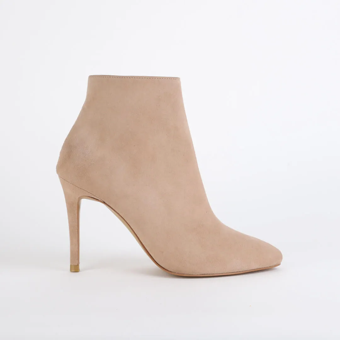 *UK size 13 - OSCAR - beige suede, 9cm heels