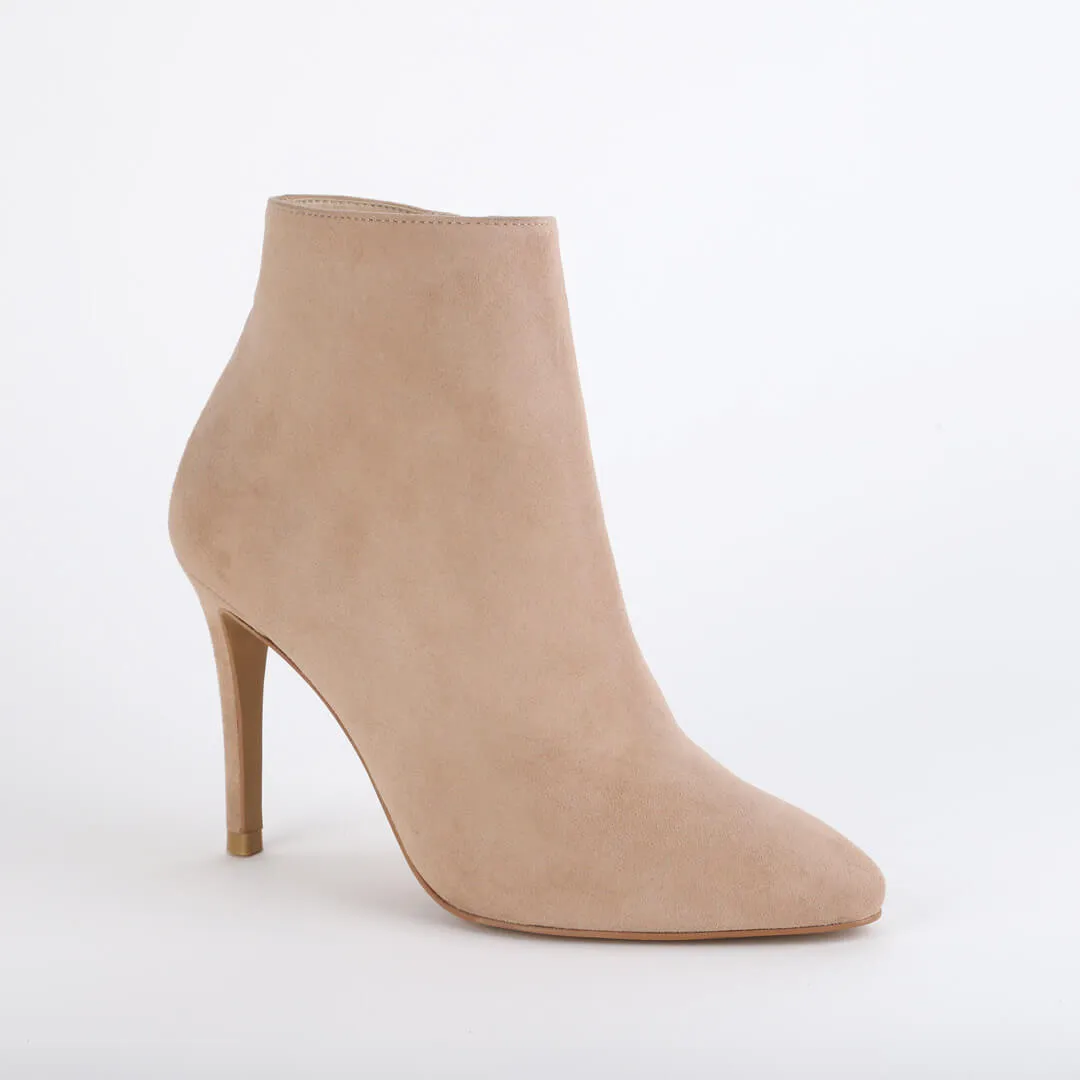 *UK size 13 - OSCAR - beige suede, 9cm heels