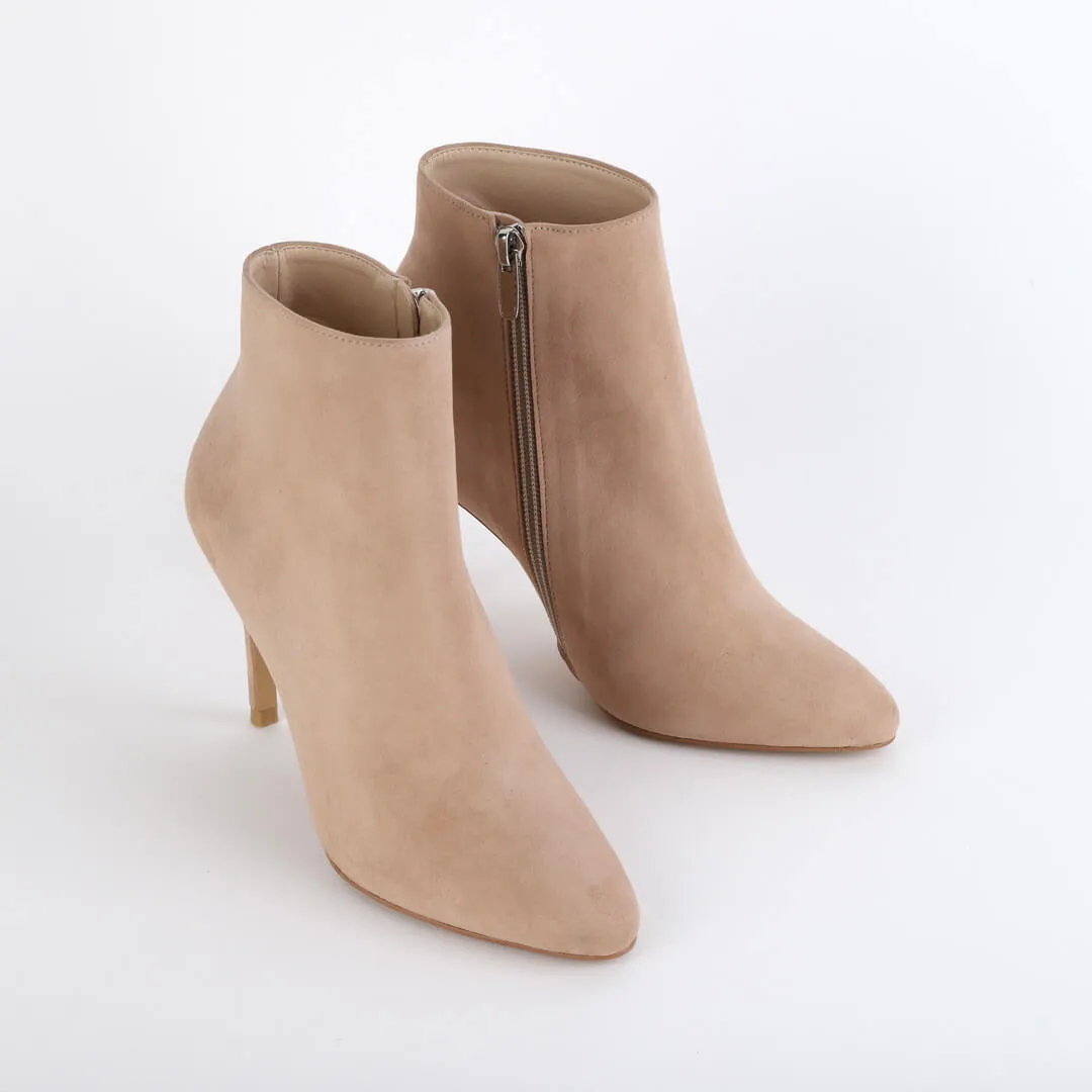 *UK size 13 - OSCAR - beige suede, 9cm heels